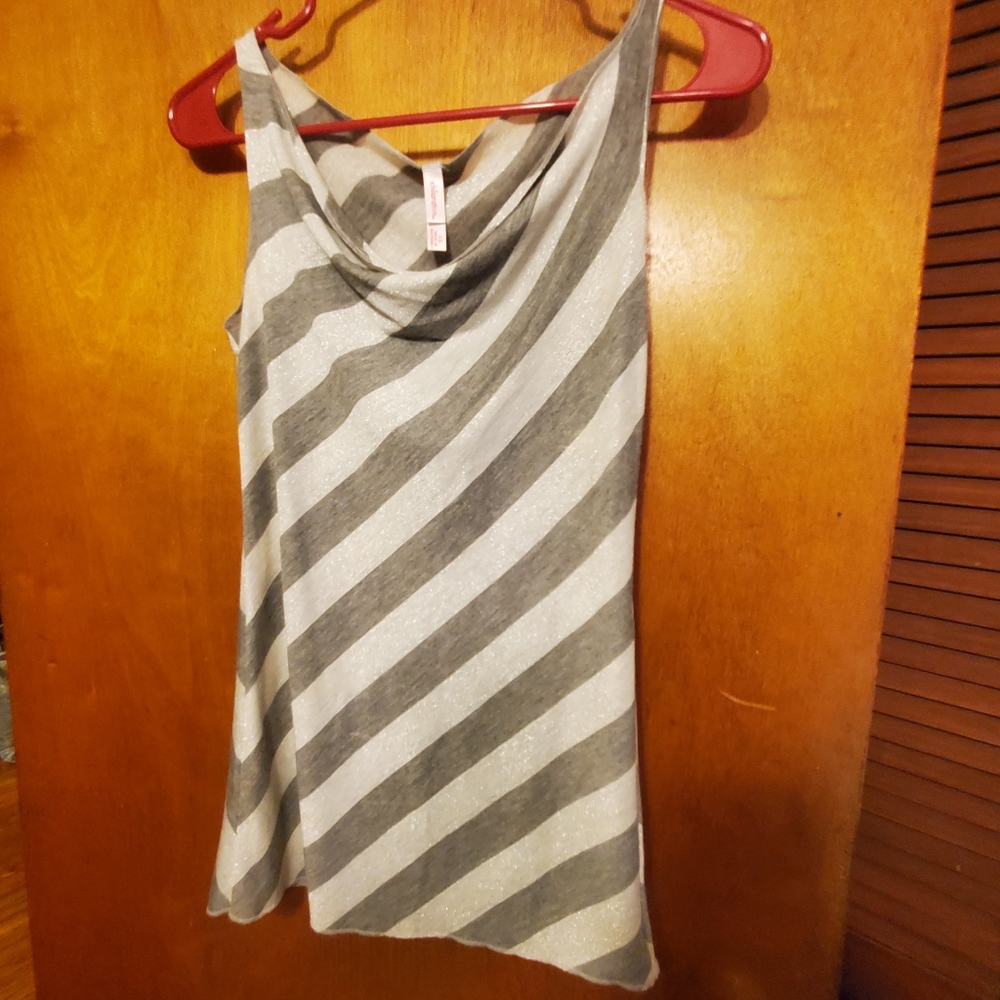 Shimmer tank